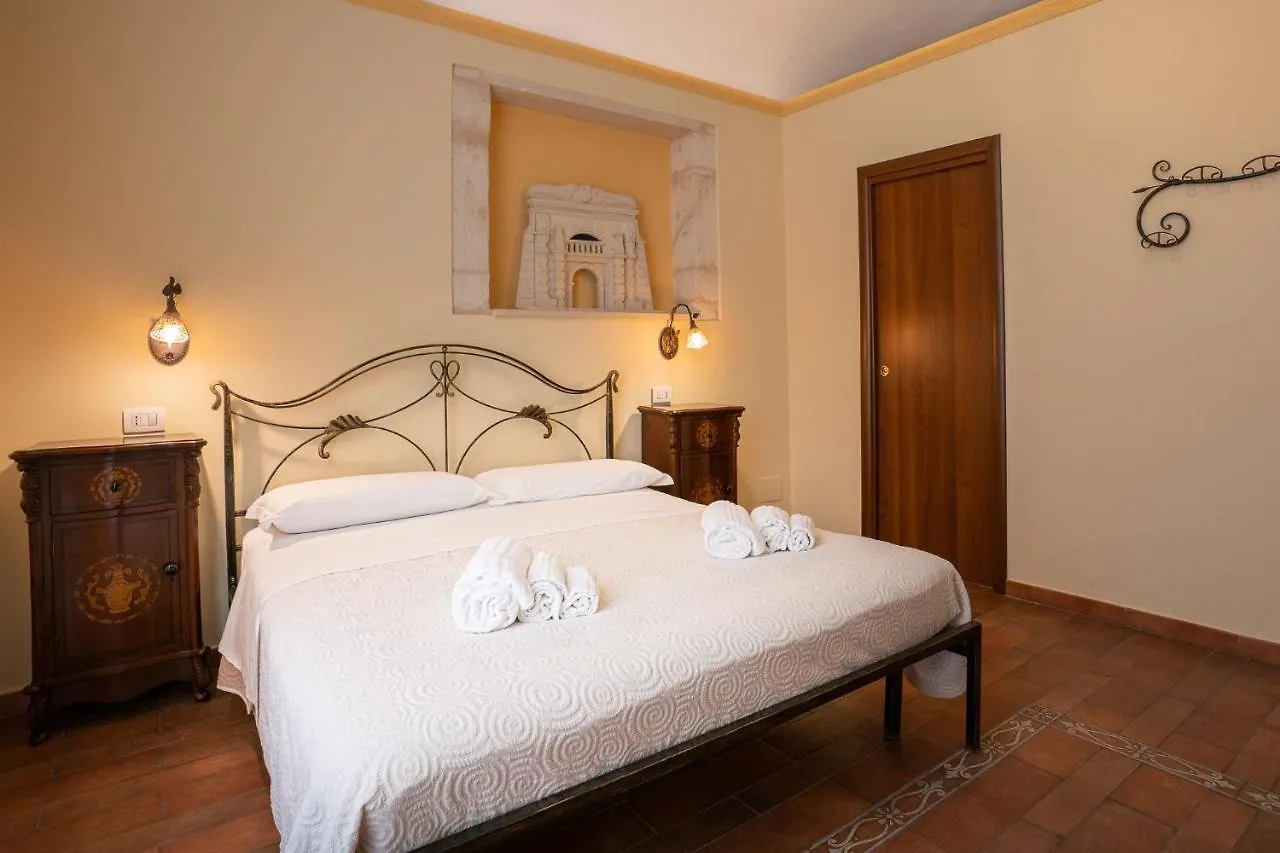 Ares Rooms Ortigia Syracuse Guest house