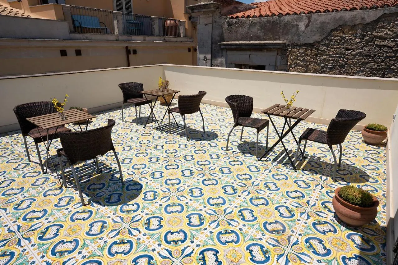 Guest house Ares Rooms Ortigia Syracuse
