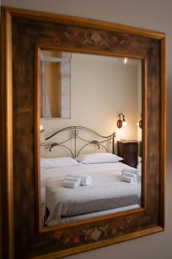 Ares Rooms Ortigia Syracuse 3*,  Italy